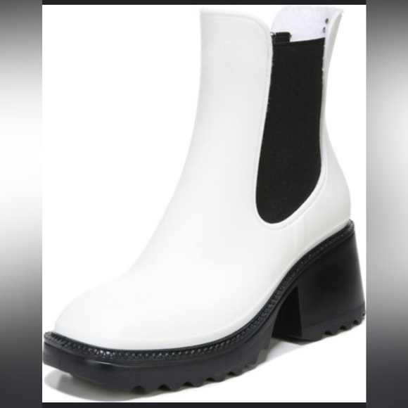 CIRCUS NY KATIANA RAIN BOOT BY SAM EDELMAN NWOT IN A SIZE 6 WHITE AND BLACK - Picture 2 of 5